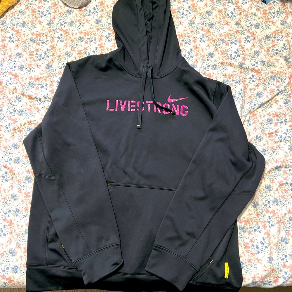 Nike sweatshirt